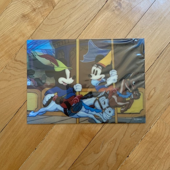 NWT Disney Minnie Mouse Notepad Mickey Minnie Heart Cookie Cutters - Picture 2 of 3